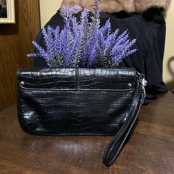 COACH CROC EMBOSSED LEATHER MINI PURSE/WRISTLET - Picture 2 of 5